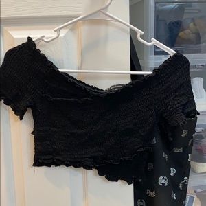 Black ruffled crop top